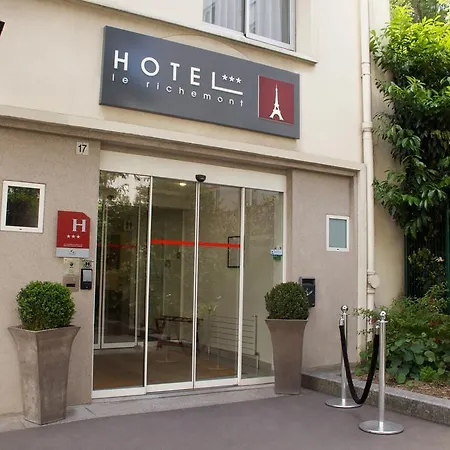 מלון Le Richemont פריז