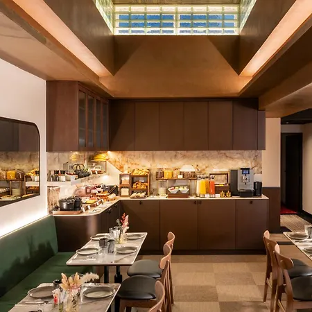 Le Richemont 3* Paris