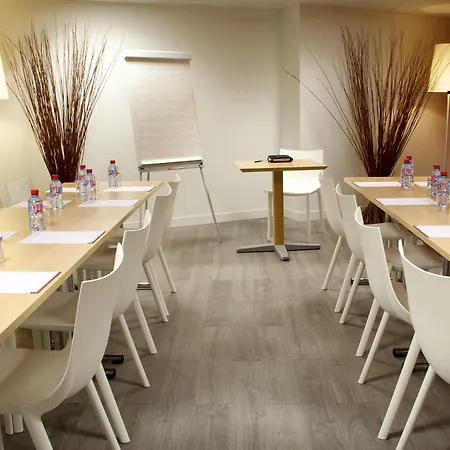 Hotel Le Richemont Paris